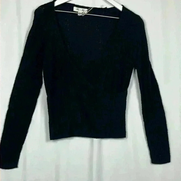 She & Sky Womens Sweater Black L V-Neck Wrap Pullover Asymmetrical Lambswool NWT - Picture 1 of 11
